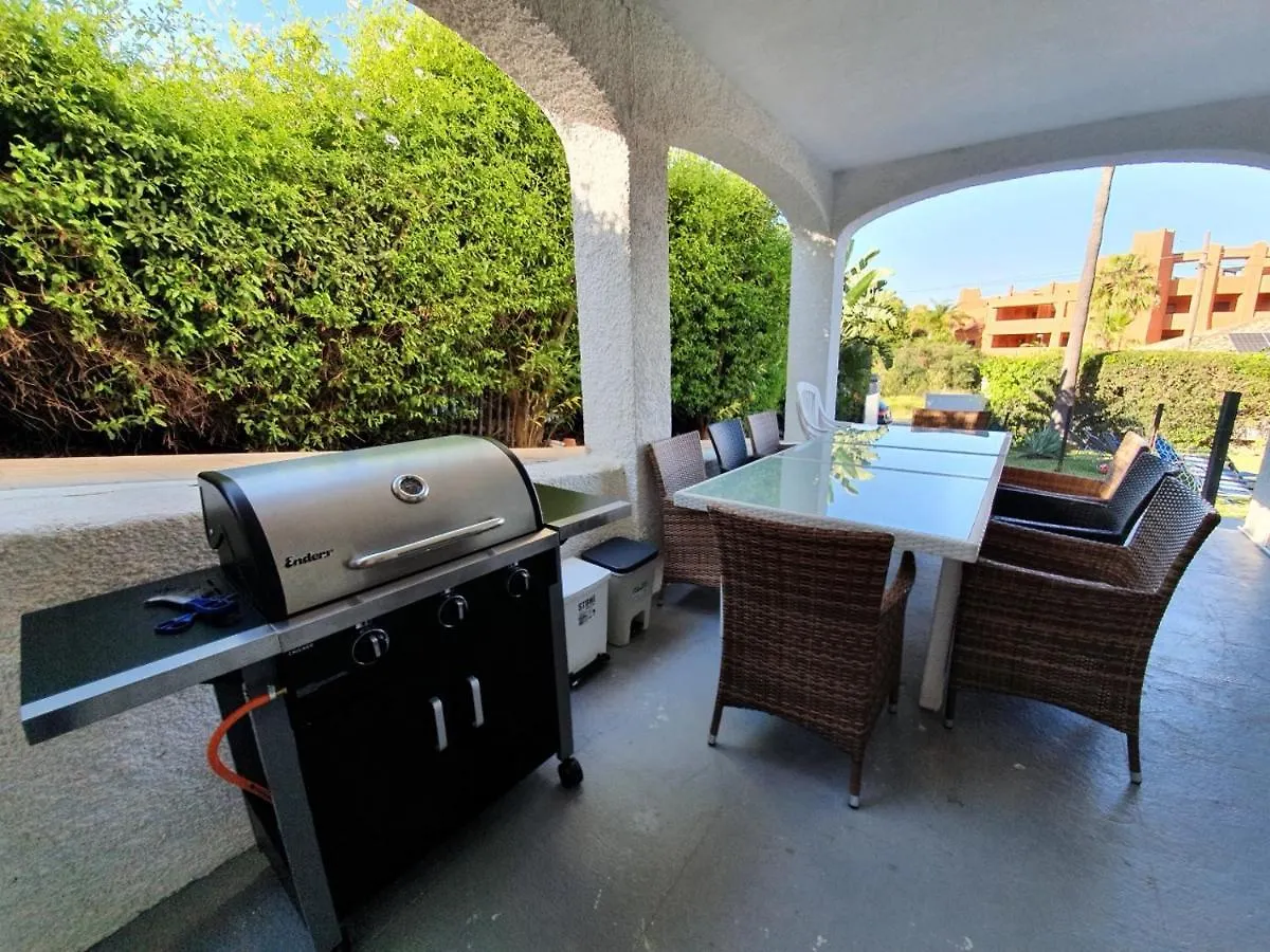 Stunning 5 Bedroom Villa, Sea Views, Private Pool, Estepona, Sleeps Up To 12 Villa